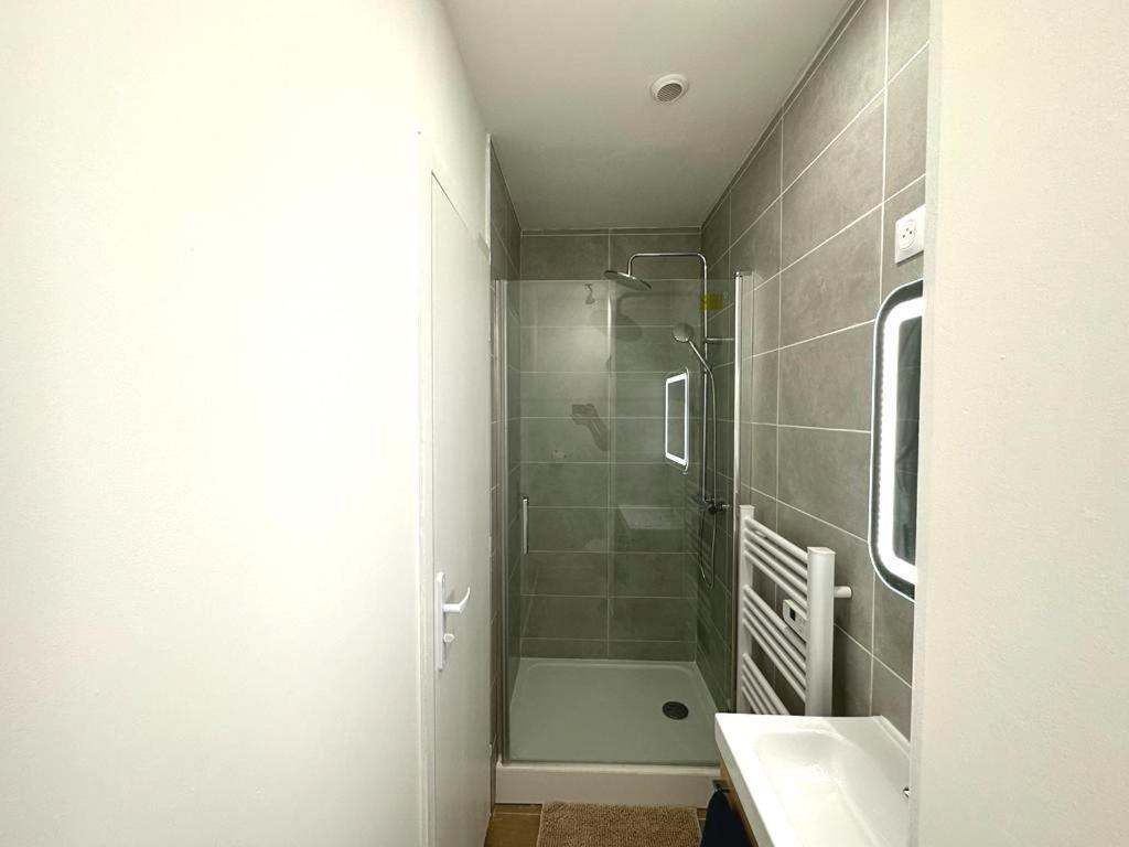 Lerelaisdodileqsl - Cambrai - Hyper Centre - Free Wifi - Ideal Couple & Famille Ngoại thất bức ảnh